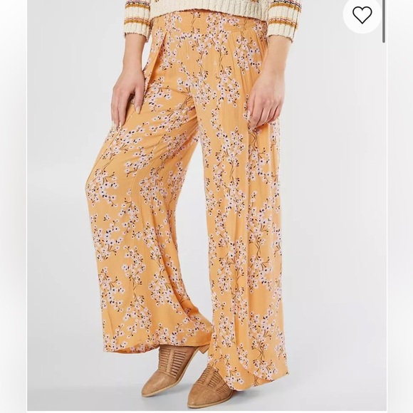Billabong Pants - Billabong Wandering Soul Wide Leg Pant in Golden Hour Size Large